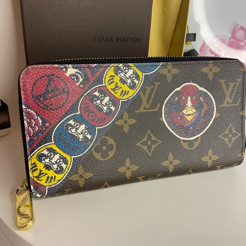 Louis Vuitton Rare Limited Edition Kansai Kabuki Zippy Wallet